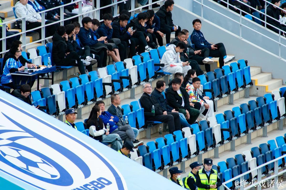 大连英博俱乐部小老板透露重大引援消息,官宣在即 大连英博俱乐部小老板透露重大引援消息,官宣在即